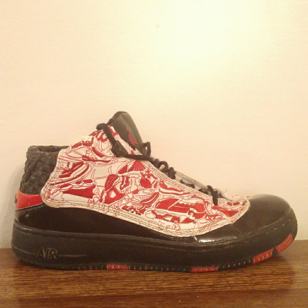 A pair of used 2009 air Jordans